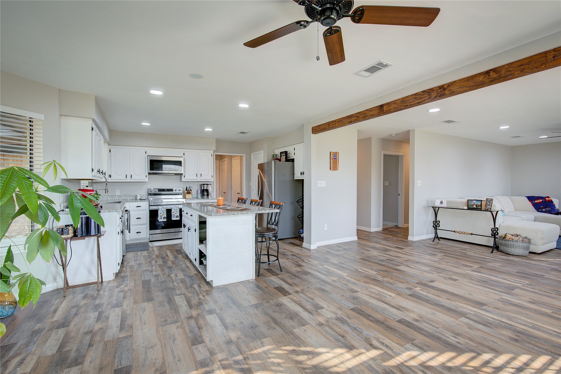 5317 E Interstate 30 Campbell TX 75422