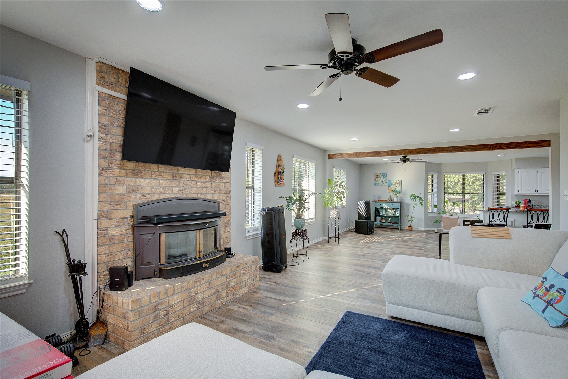 5317 E Interstate 30 Campbell TX 75422