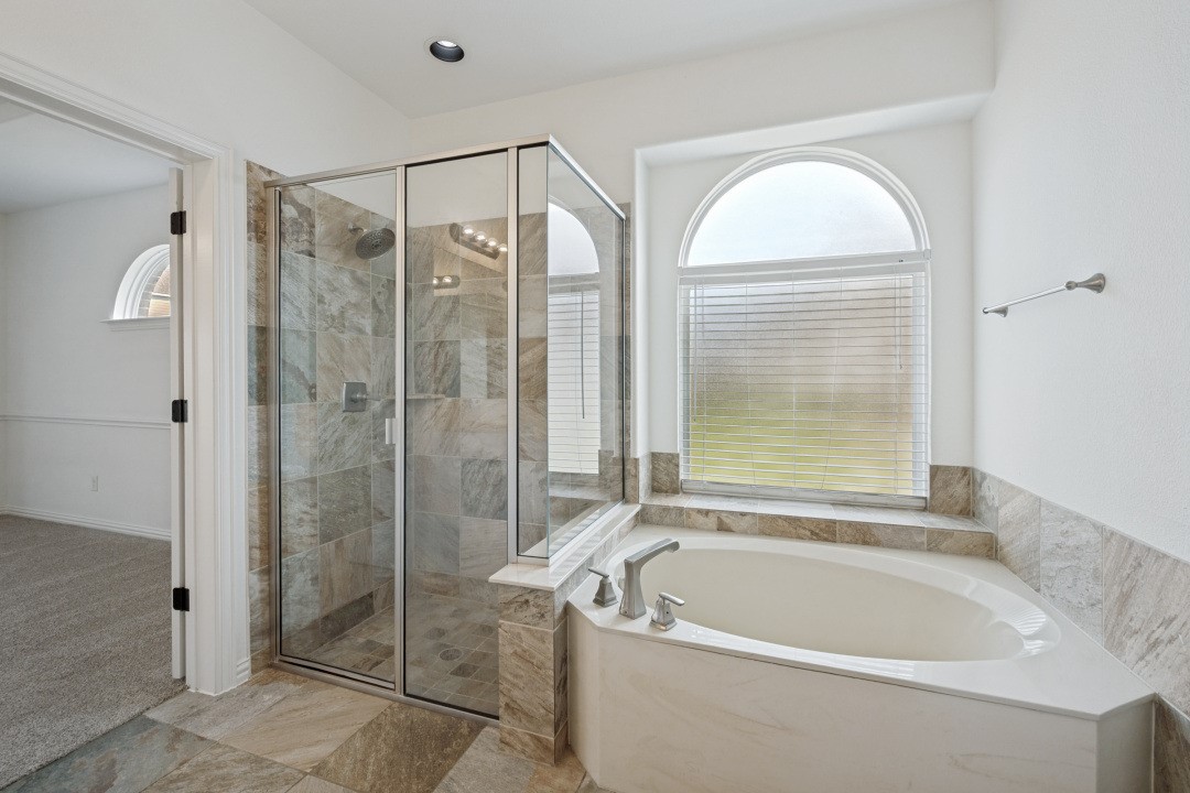 233 Chappellet Street Kennedale TX 76060