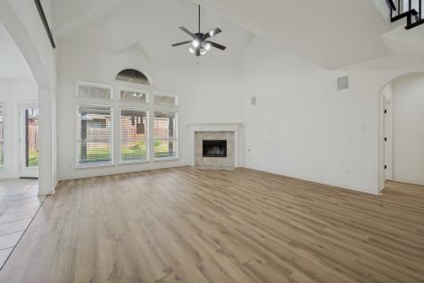 233 Chappellet Street Kennedale TX 76060