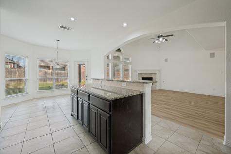 233 Chappellet Street Kennedale TX 76060