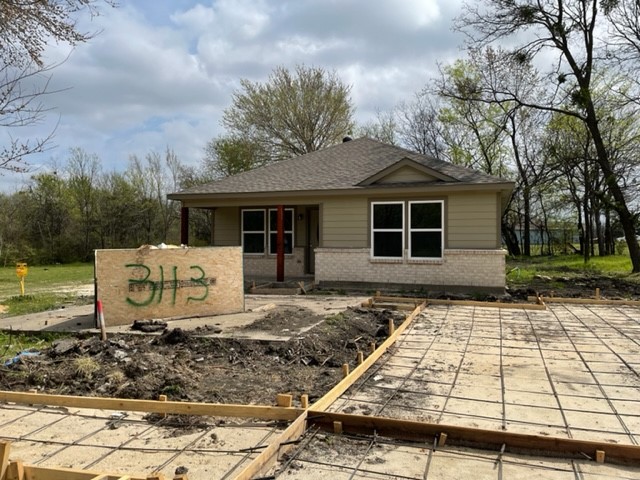3113 Simpson Street Greenville TX 75401