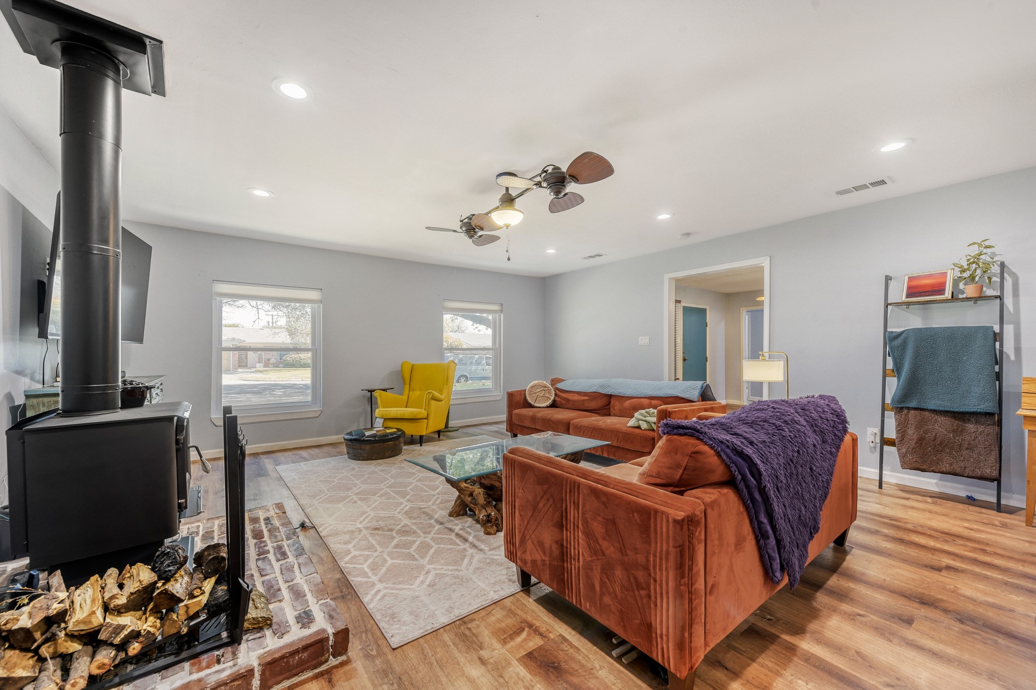 13533 Charcoal Lane Farmers Branch TX 75234