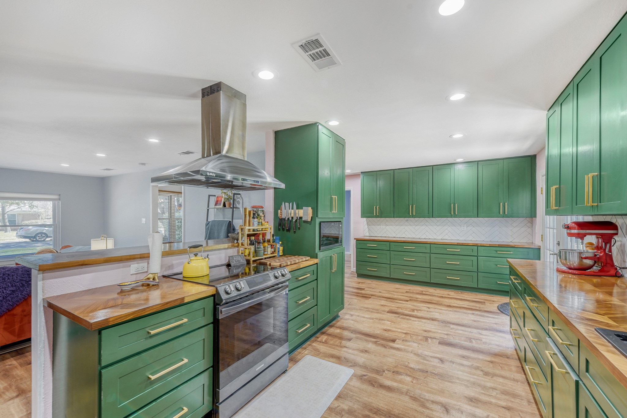 13533 Charcoal Lane Farmers Branch TX 75234
