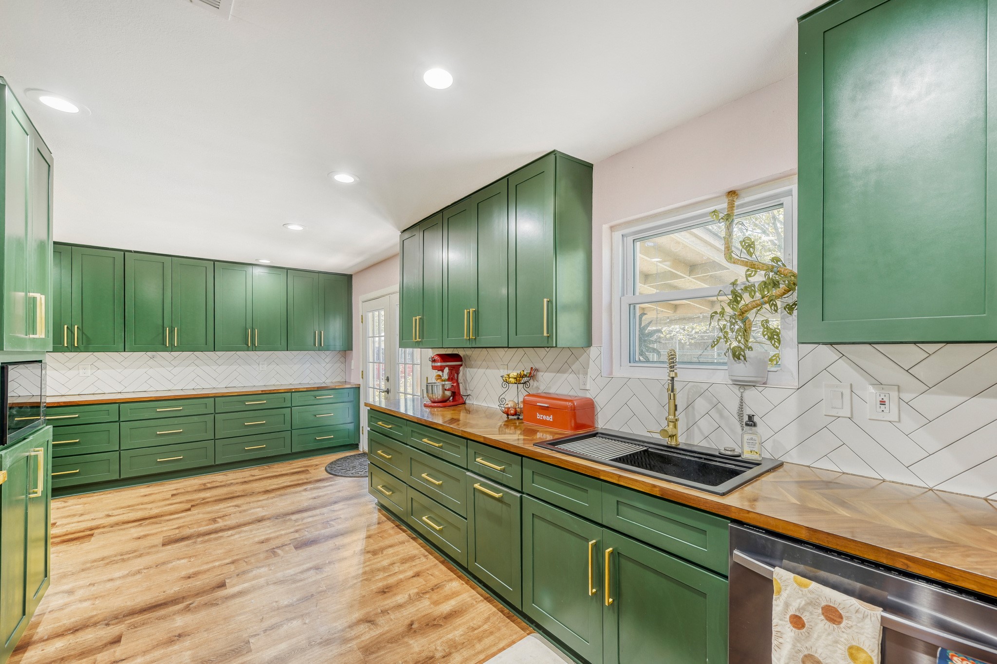 13533 Charcoal Lane Farmers Branch TX 75234