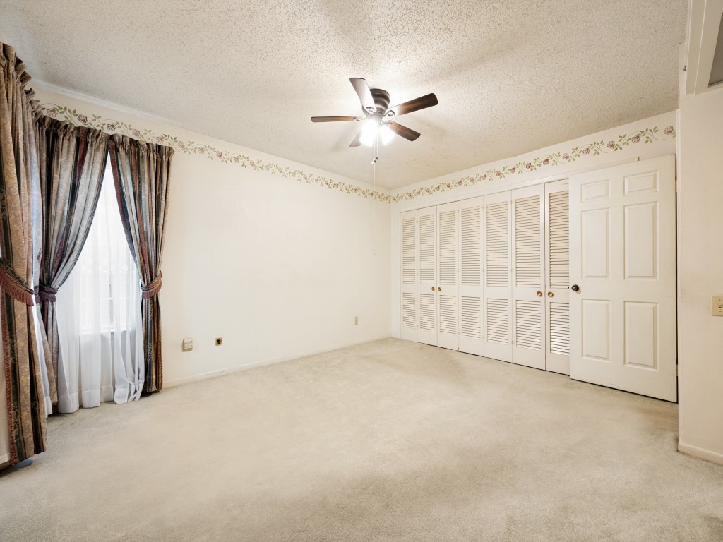 3818 Twin Falls Street Irving TX 75062