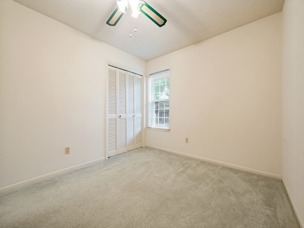 3818 Twin Falls Street Irving TX 75062