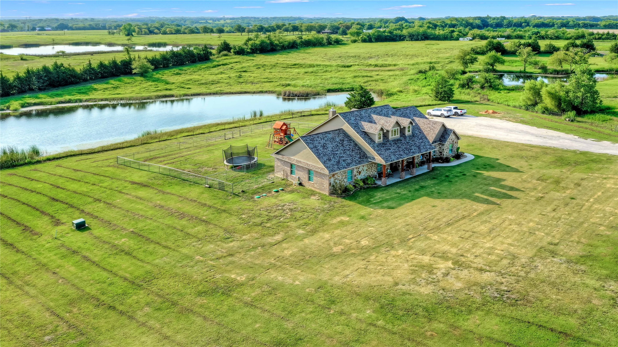 220 Tate Circle Sherman TX 75090