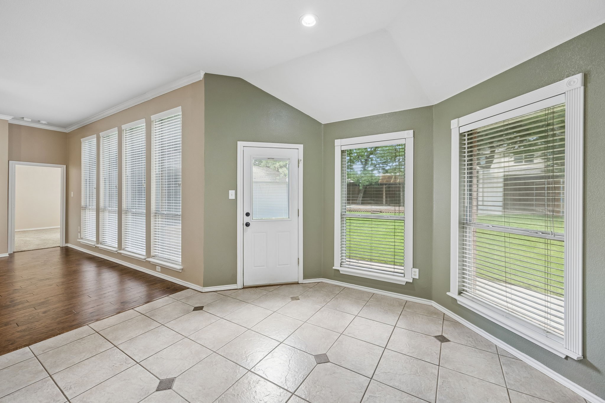 8637 Madison Drive North Richland Hills TX 76182