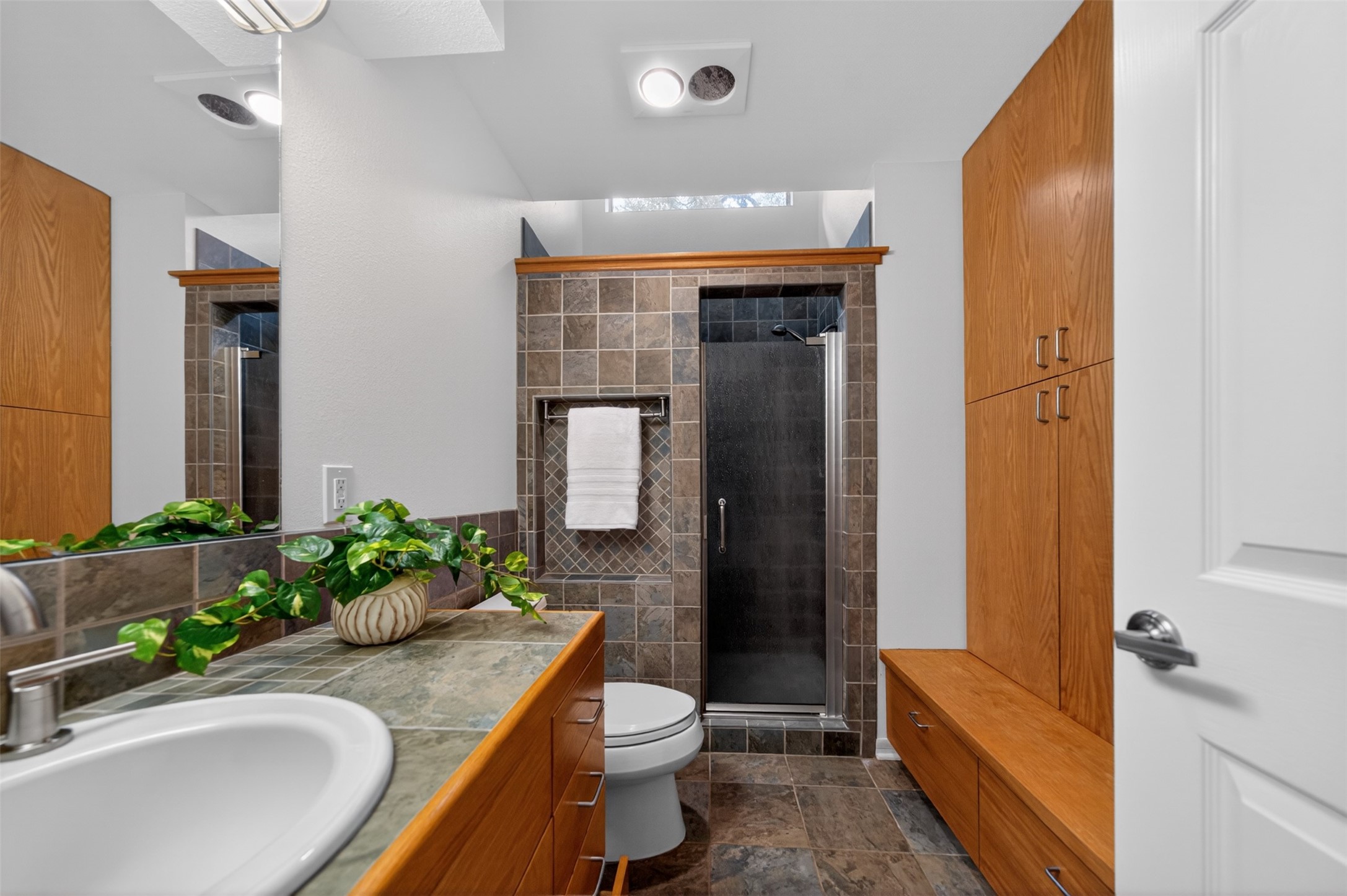 20998 Kiva Circle Flint TX 75762