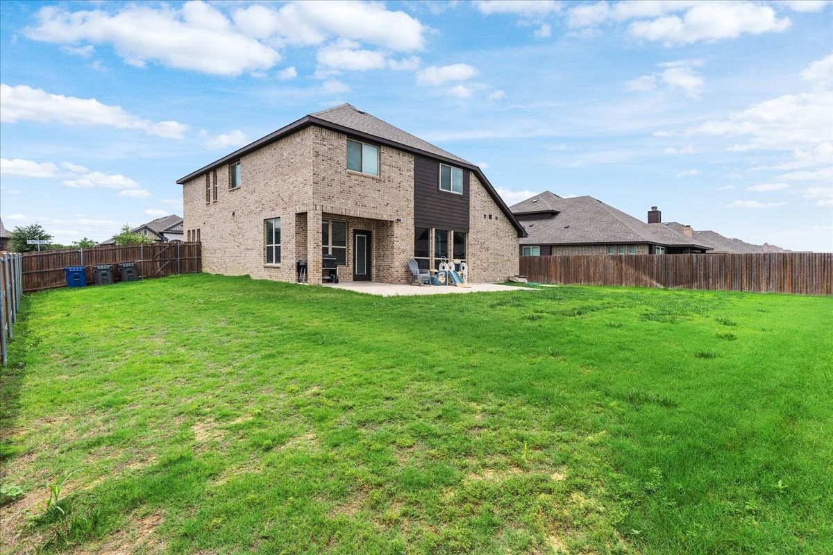 2000 Maplewood Drive Glenn Heights TX 75154