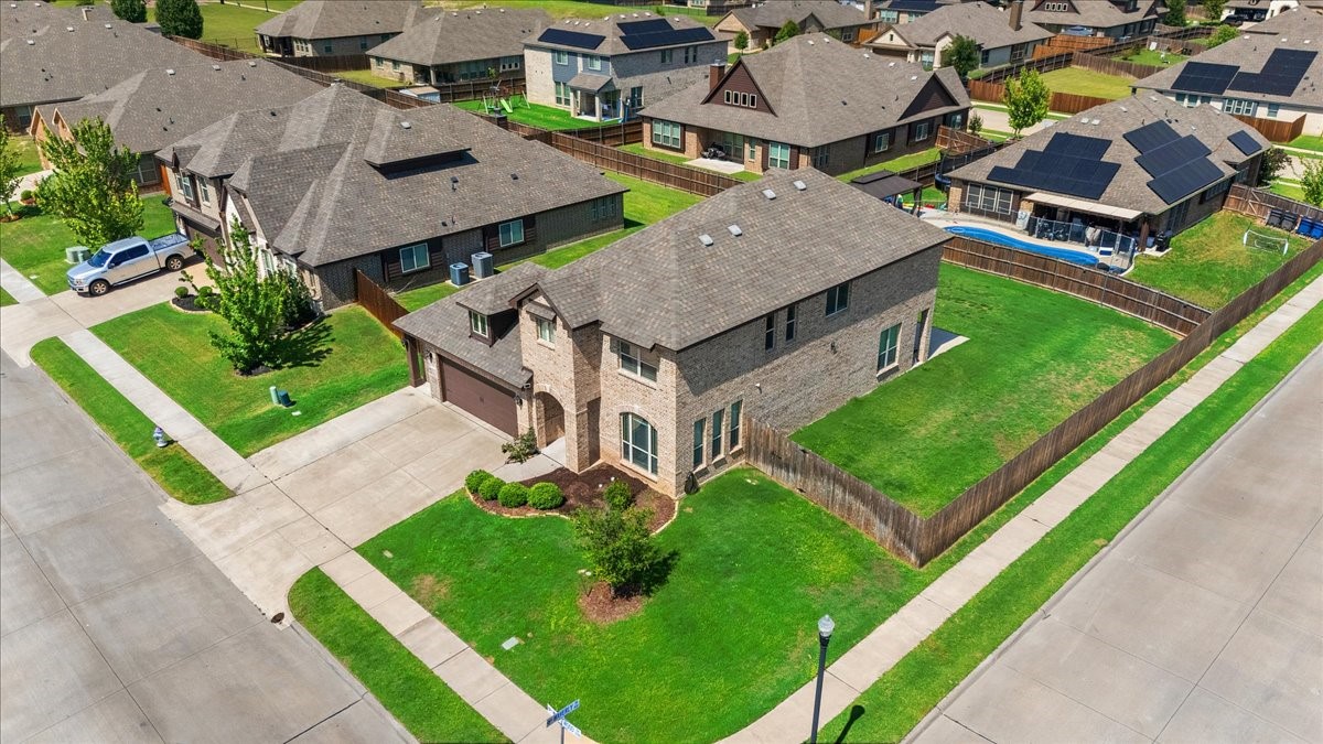 2000 Maplewood Drive Glenn Heights TX 75154