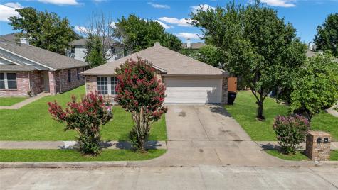 5132 Bedfordshire Drive Fort Worth TX 76135