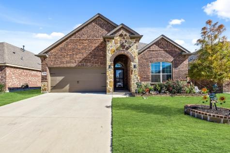 2708 Ainsworth Road Aubrey TX 76227