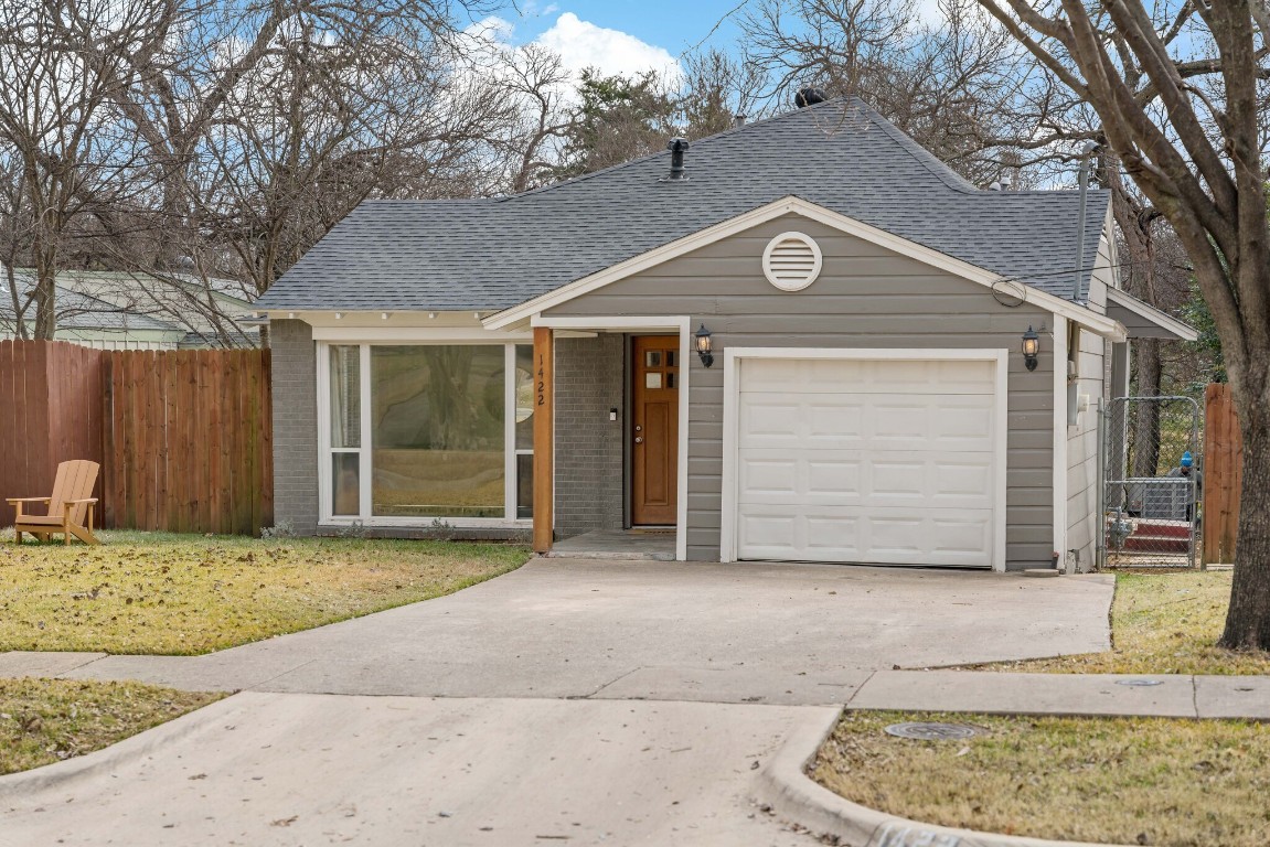 1422 Lansford Avenue Dallas TX 75224