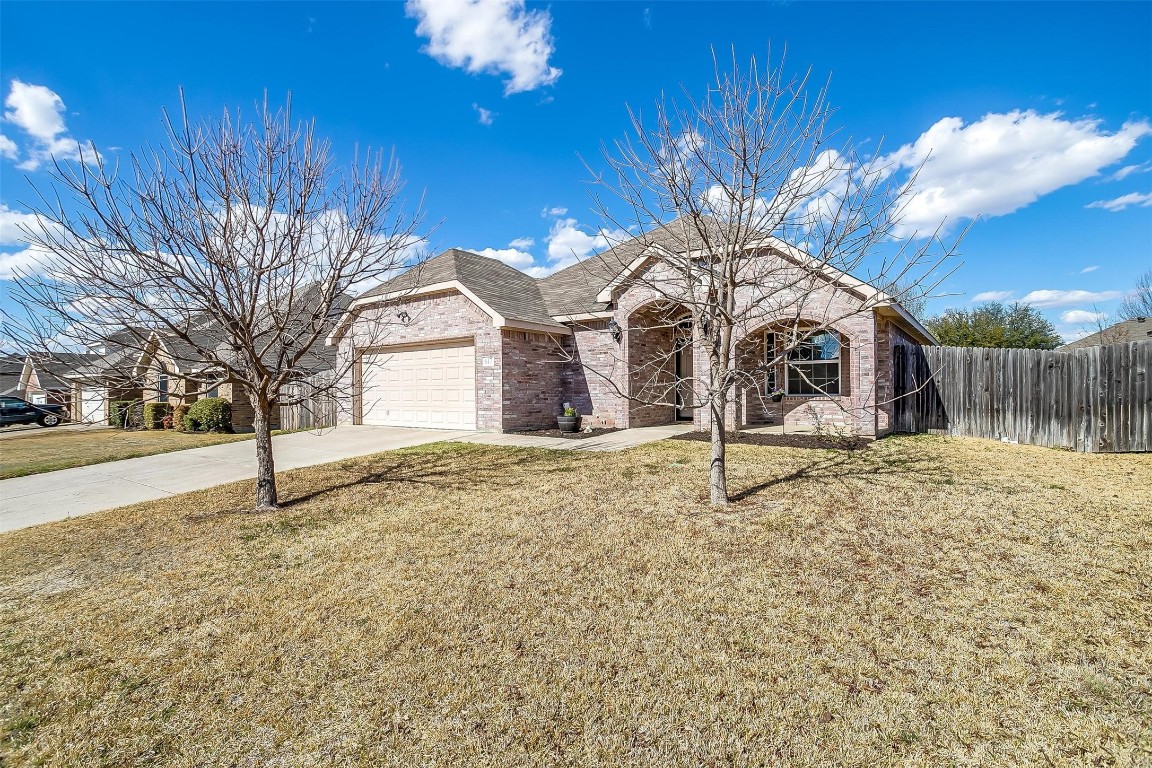617 Hummingbird Trail Crowley TX 76036