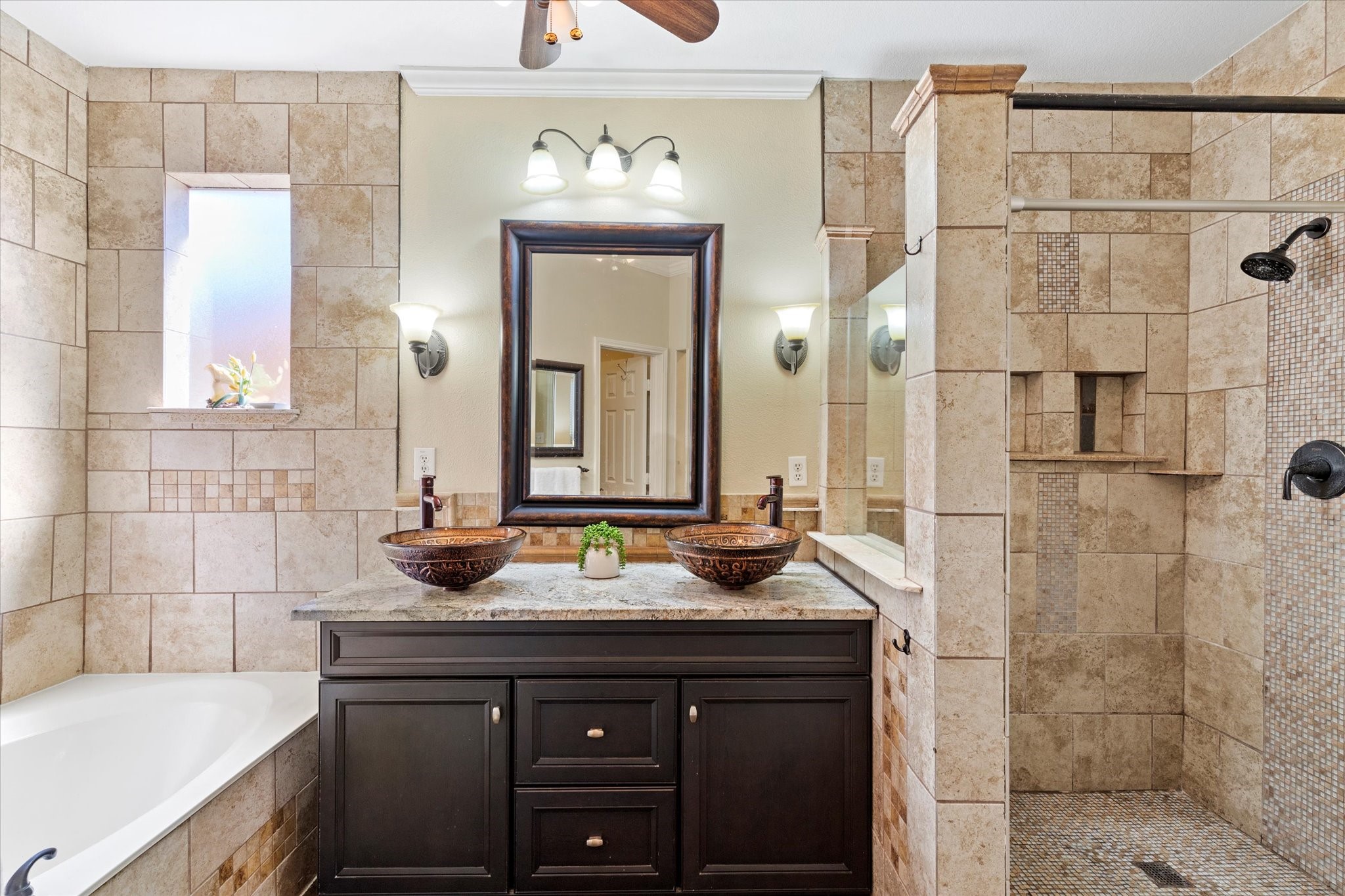 2441 Brycewood Lane Plano TX 75025