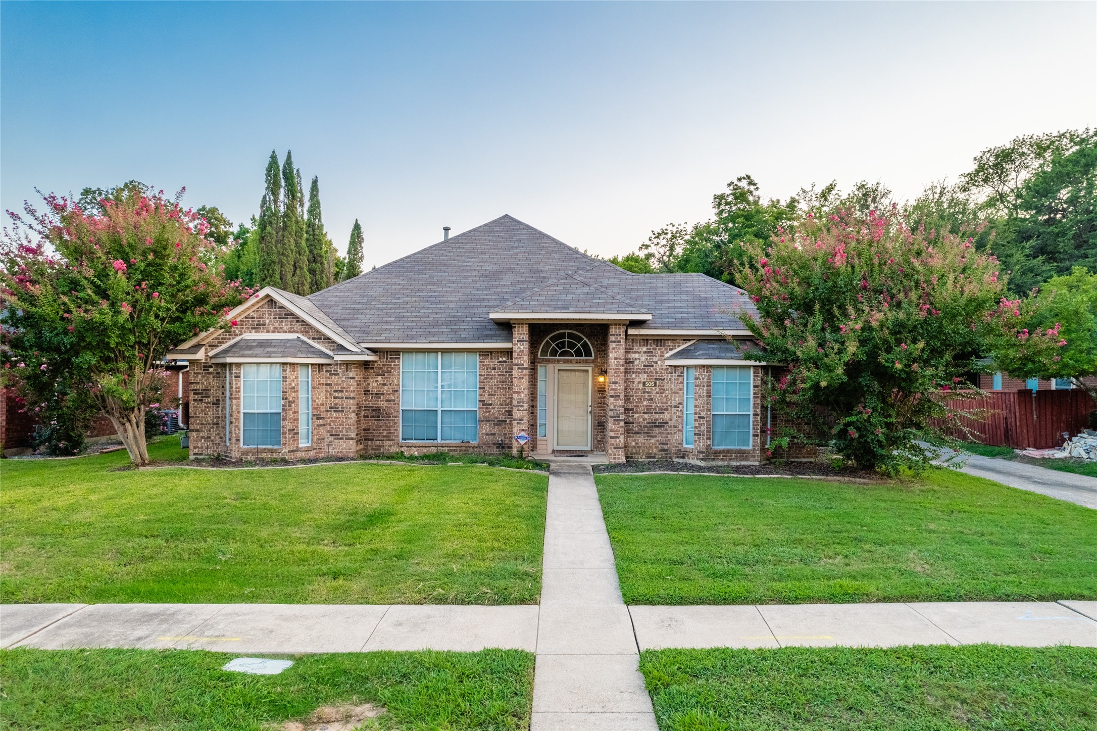 505 Bent Creek Drive Garland TX 75040
