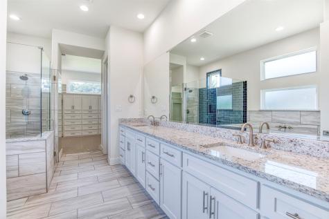 1044 Hidden Oaks Drive Wills Point TX 75169