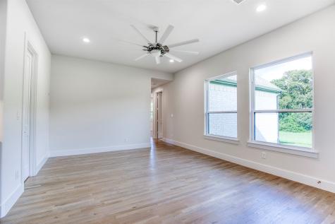 1044 Hidden Oaks Drive Wills Point TX 75169