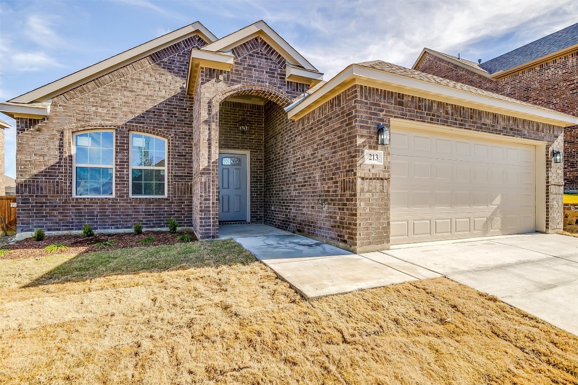 213 Bower Ridge Drive Fort Worth TX 76108