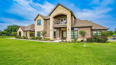 1407 E Scandinavian Court Granbury TX 76048