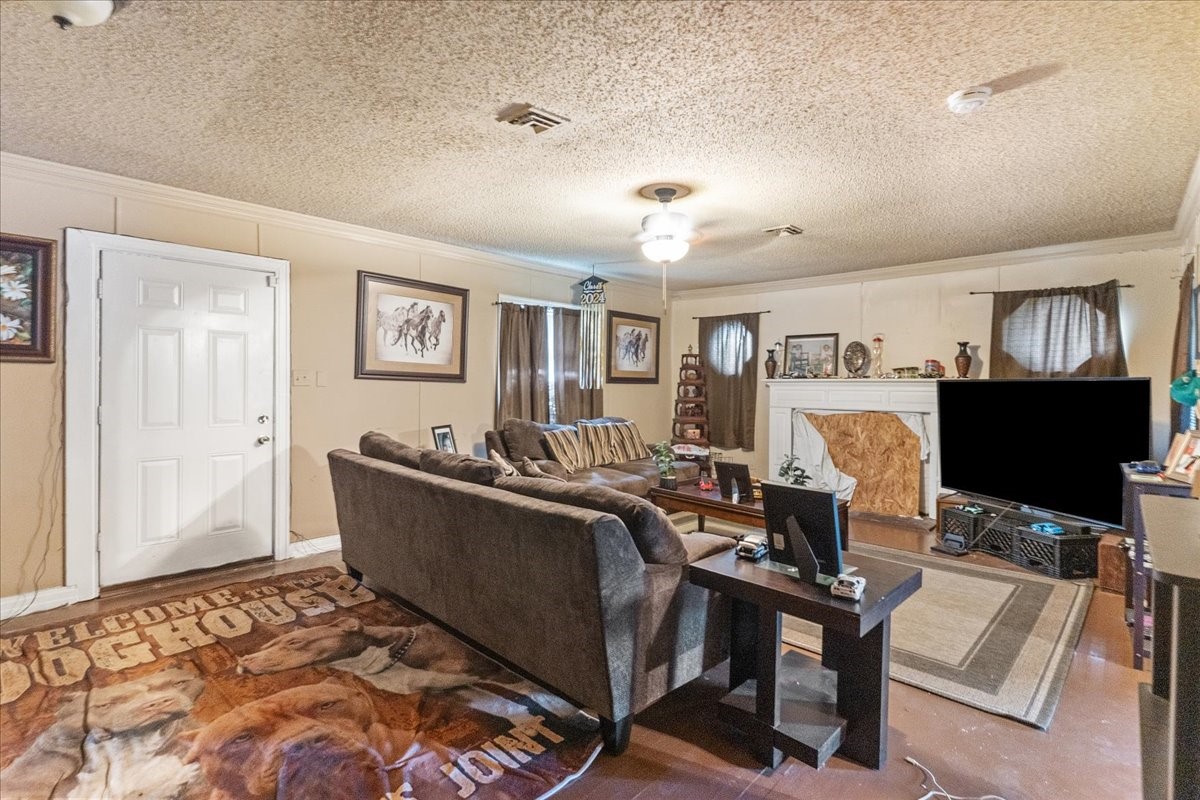 1718 S Marsalis Avenue Dallas TX 75216