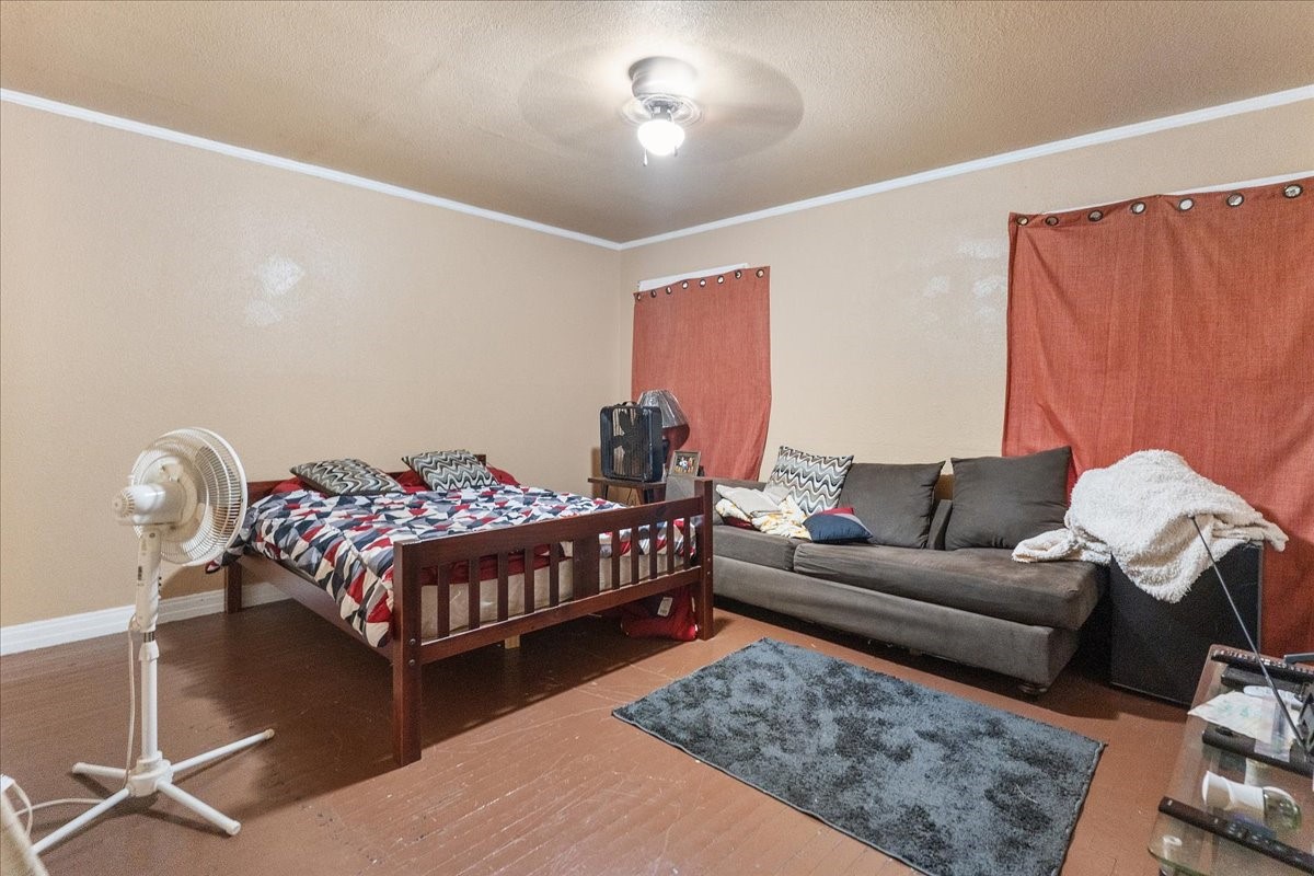 1718 S Marsalis Avenue Dallas TX 75216