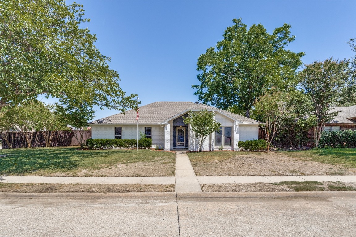 1501 Mayflower Drive Allen TX 75002
