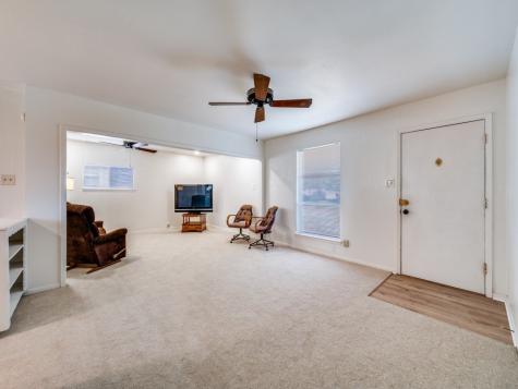 4318 Pineridge Drive Garland TX 75042