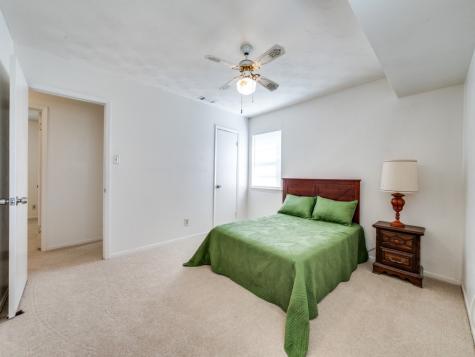 4318 Pineridge Drive Garland TX 75042
