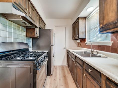 4318 Pineridge Drive Garland TX 75042