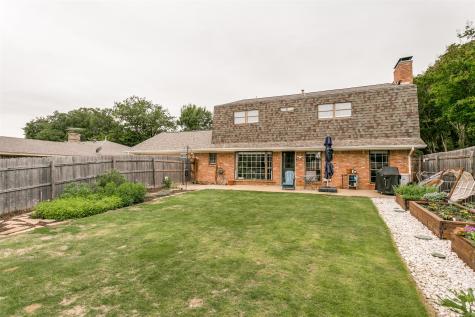 2416 Heather Hill Lane Plano TX 75075