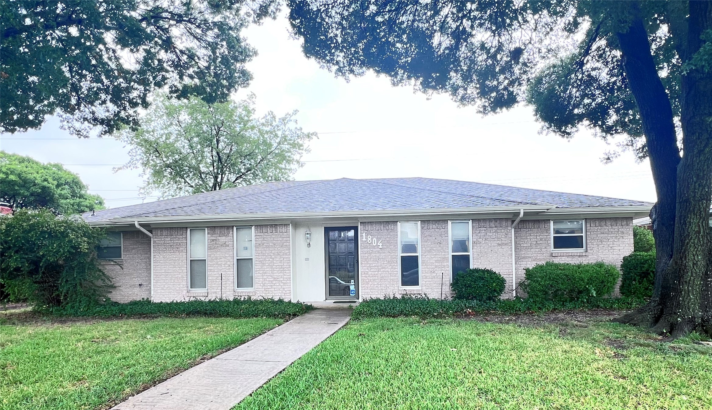 1804 University Drive Richardson TX 75081
