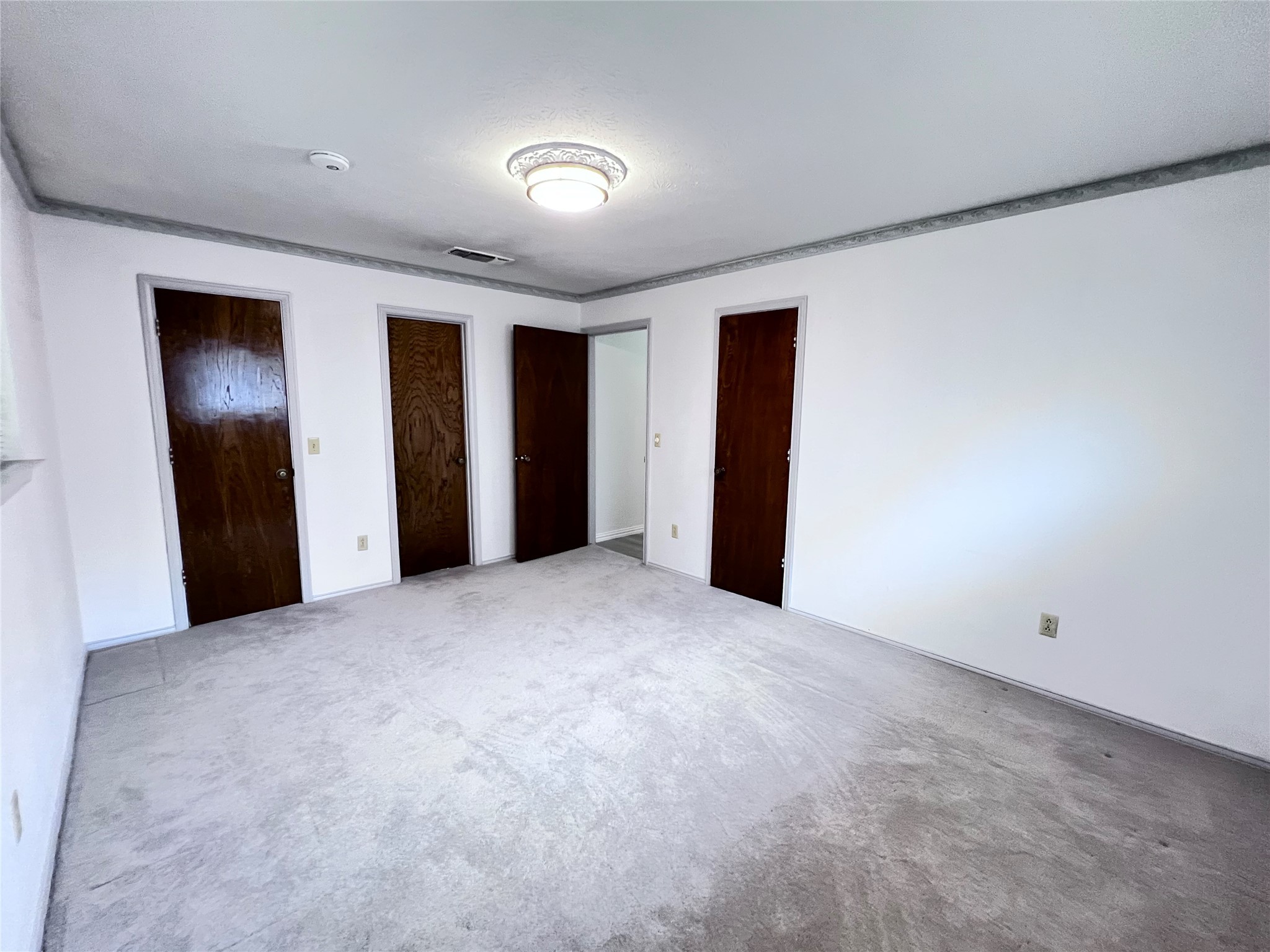 1804 University Drive Richardson TX 75081