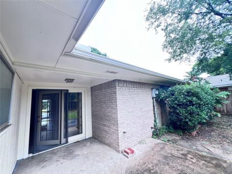 1804 University Drive Richardson TX 75081