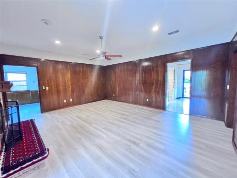 1804 University Drive Richardson TX 75081