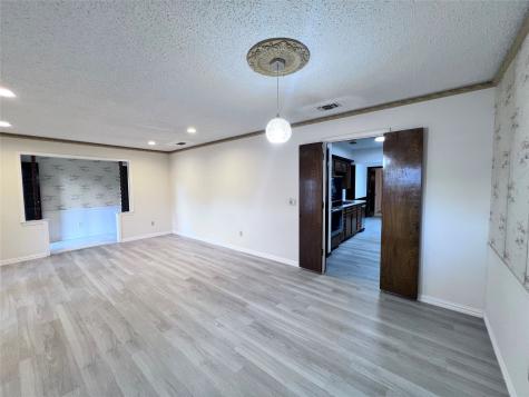 1804 University Drive Richardson TX 75081