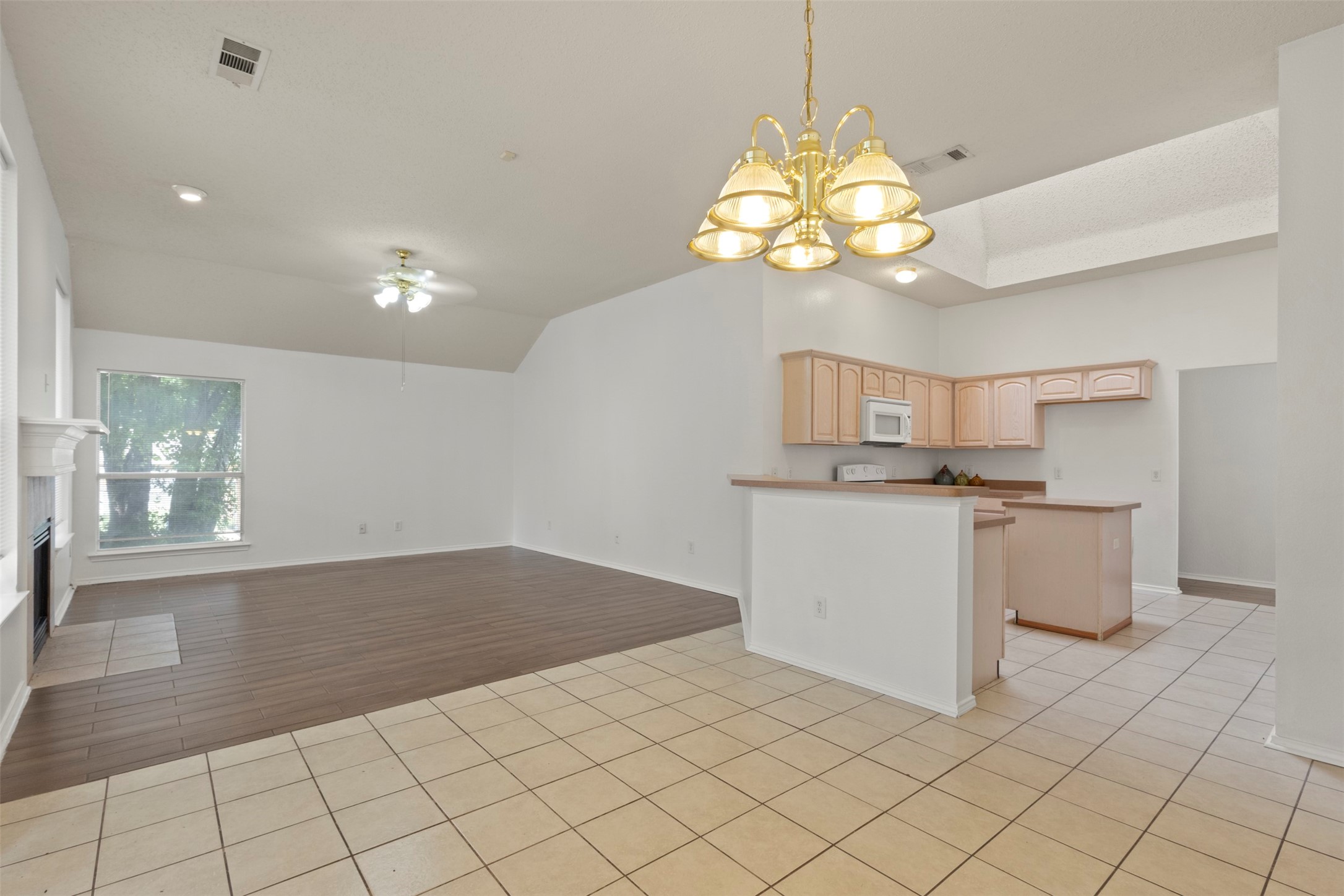 520 Jeff Grimes Boulevard Desoto TX 75115