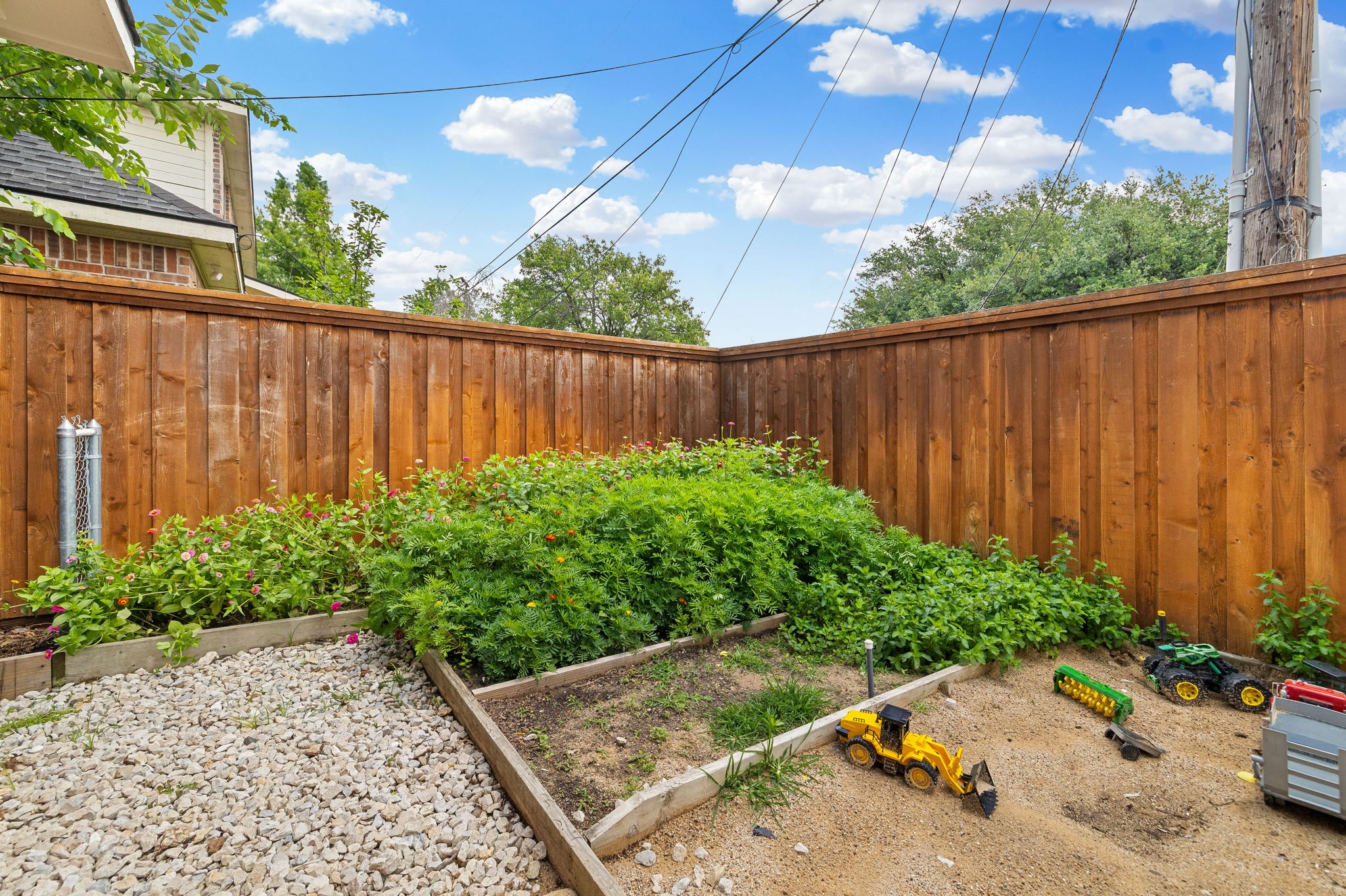 1210 Colby Court Irving TX 75060