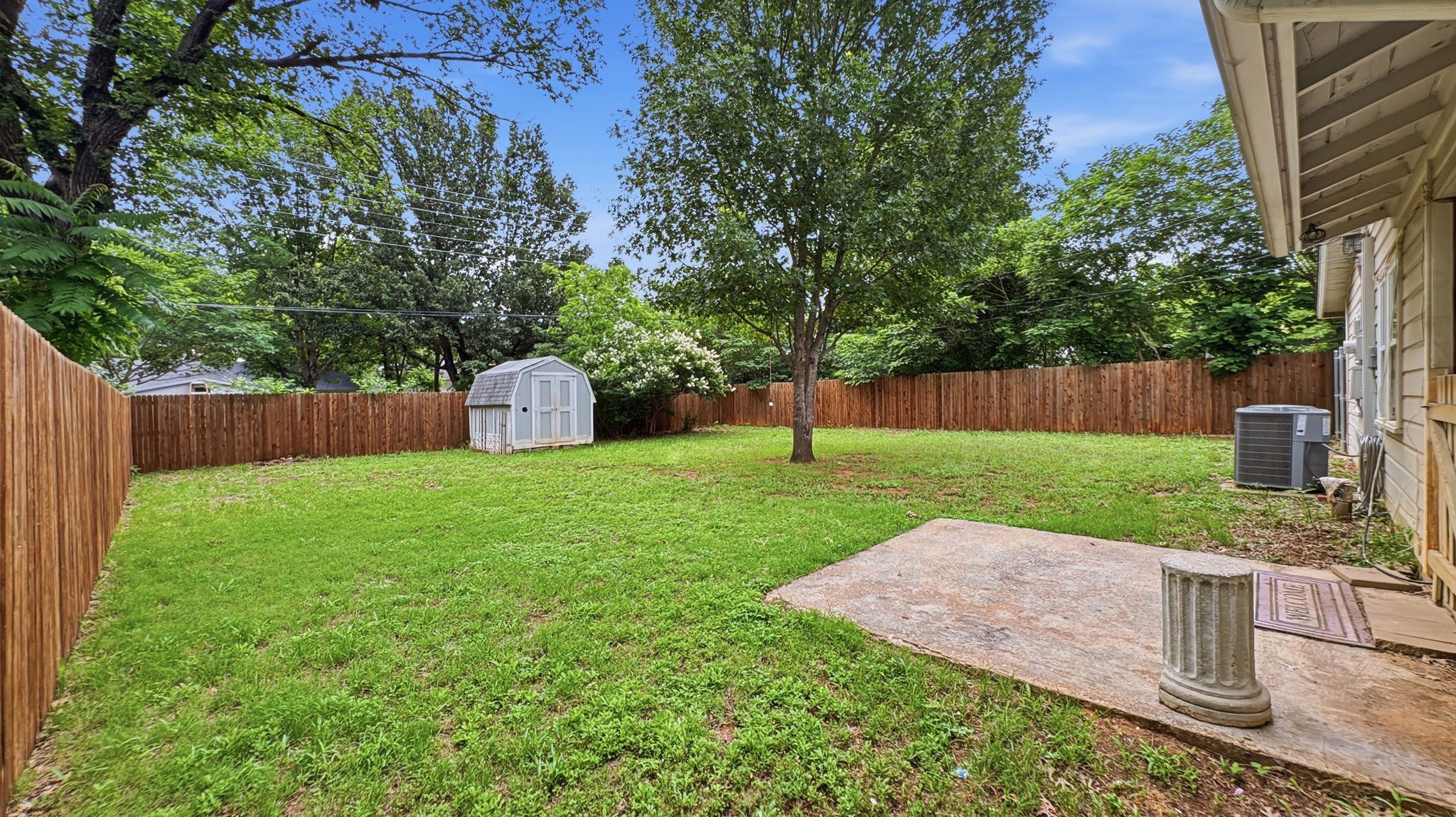 612 Aransas Drive Euless TX 76039