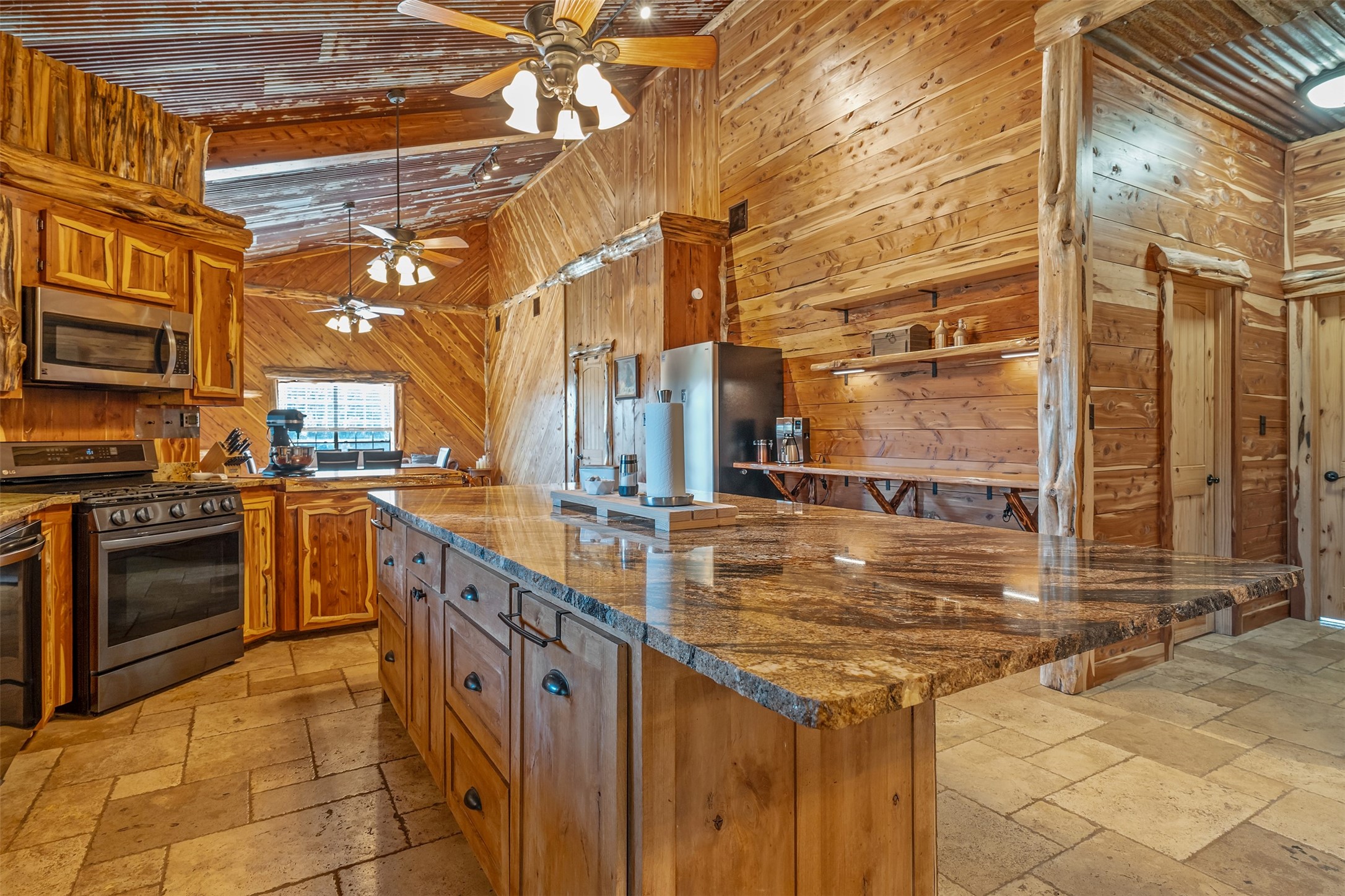 2600 Van Meter Road Kilgore TX 75662