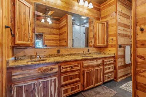 2600 Van Meter Road Kilgore TX 75662