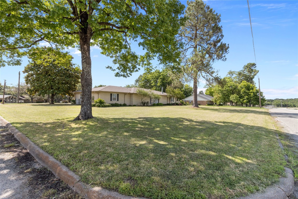 2304 Country Club Drive Canton TX 75103