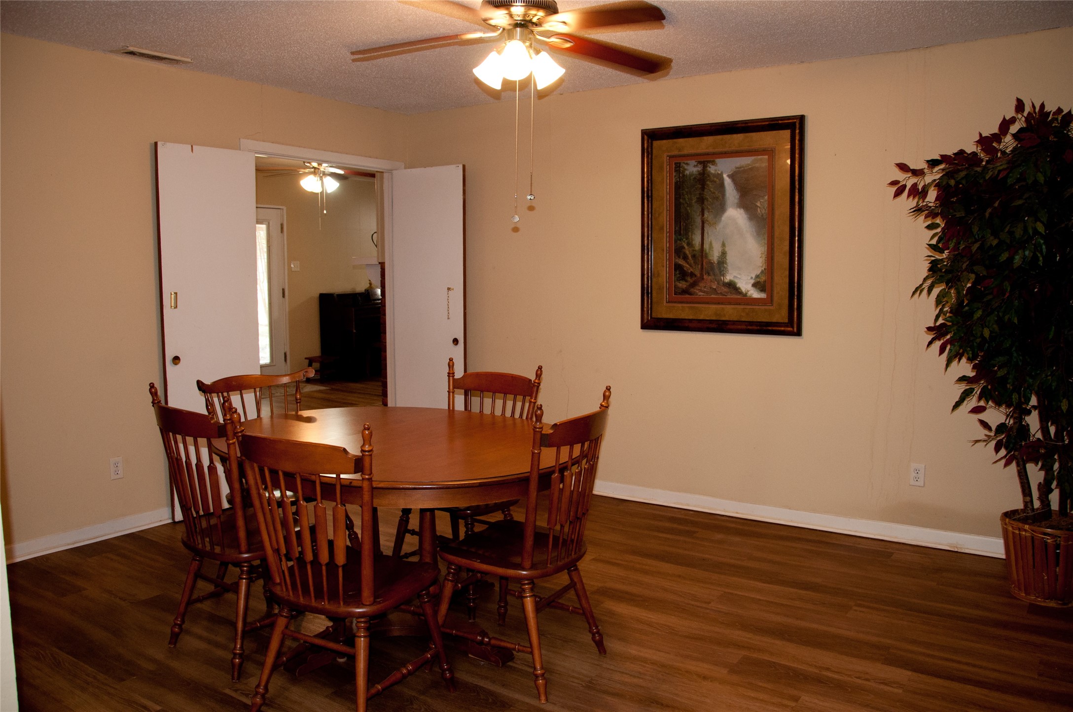 2509 Burnett Drive Greenville TX 75402