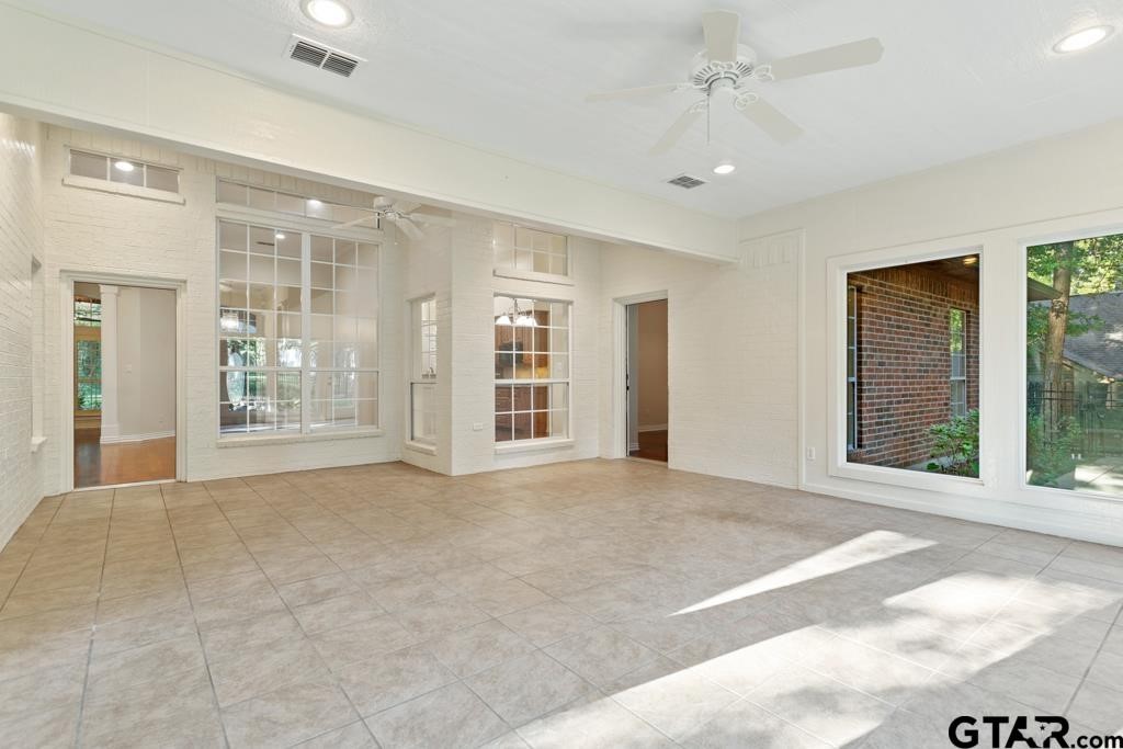 1620 Brookhollow Drive Hideaway TX 75771
