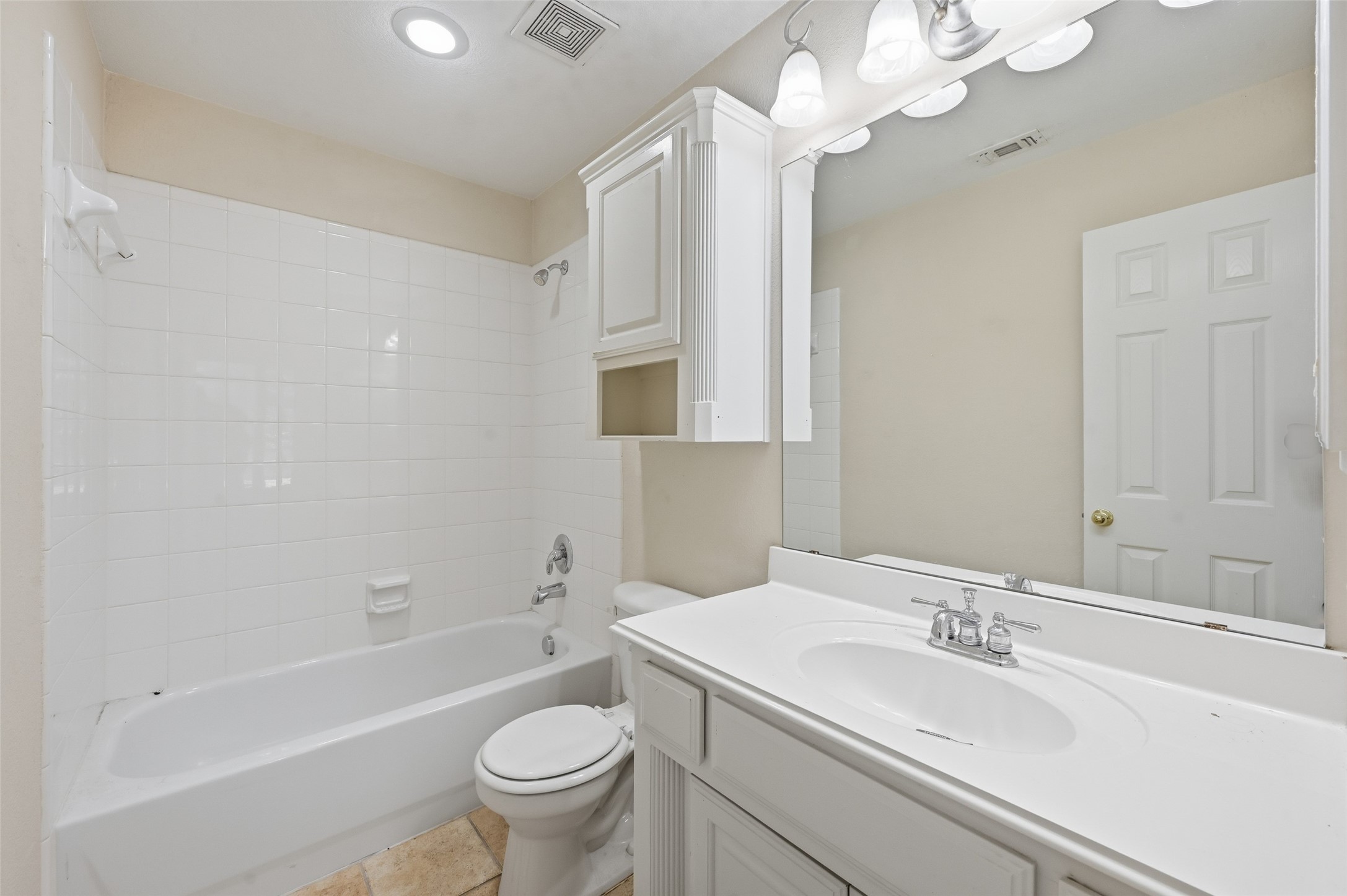 6017 Avalon Street North Richland Hills TX 76180
