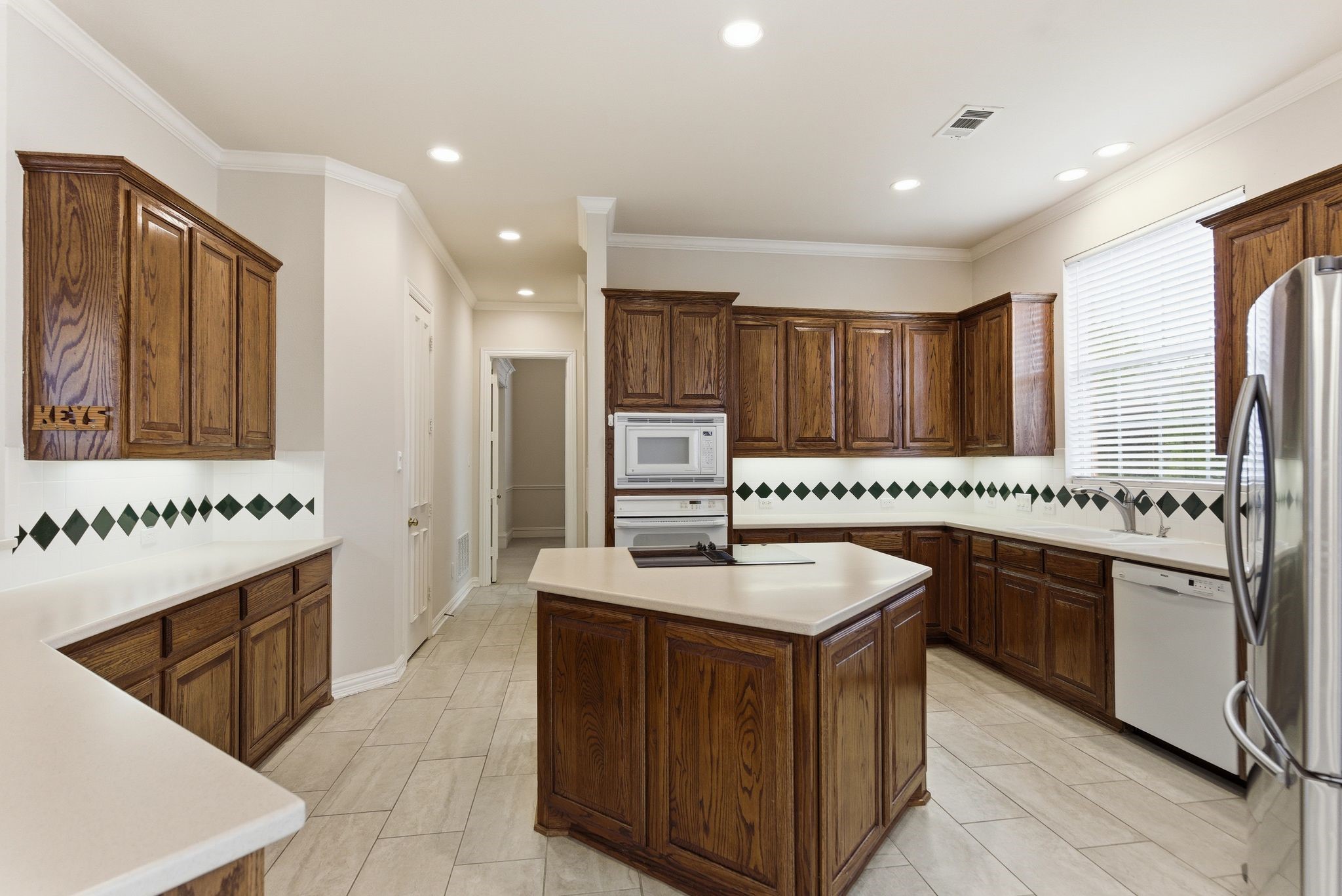 4553 Meadow Ridge Drive Plano TX 75093