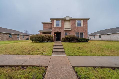 613 Snowy Orchid Lane Desoto TX 75115