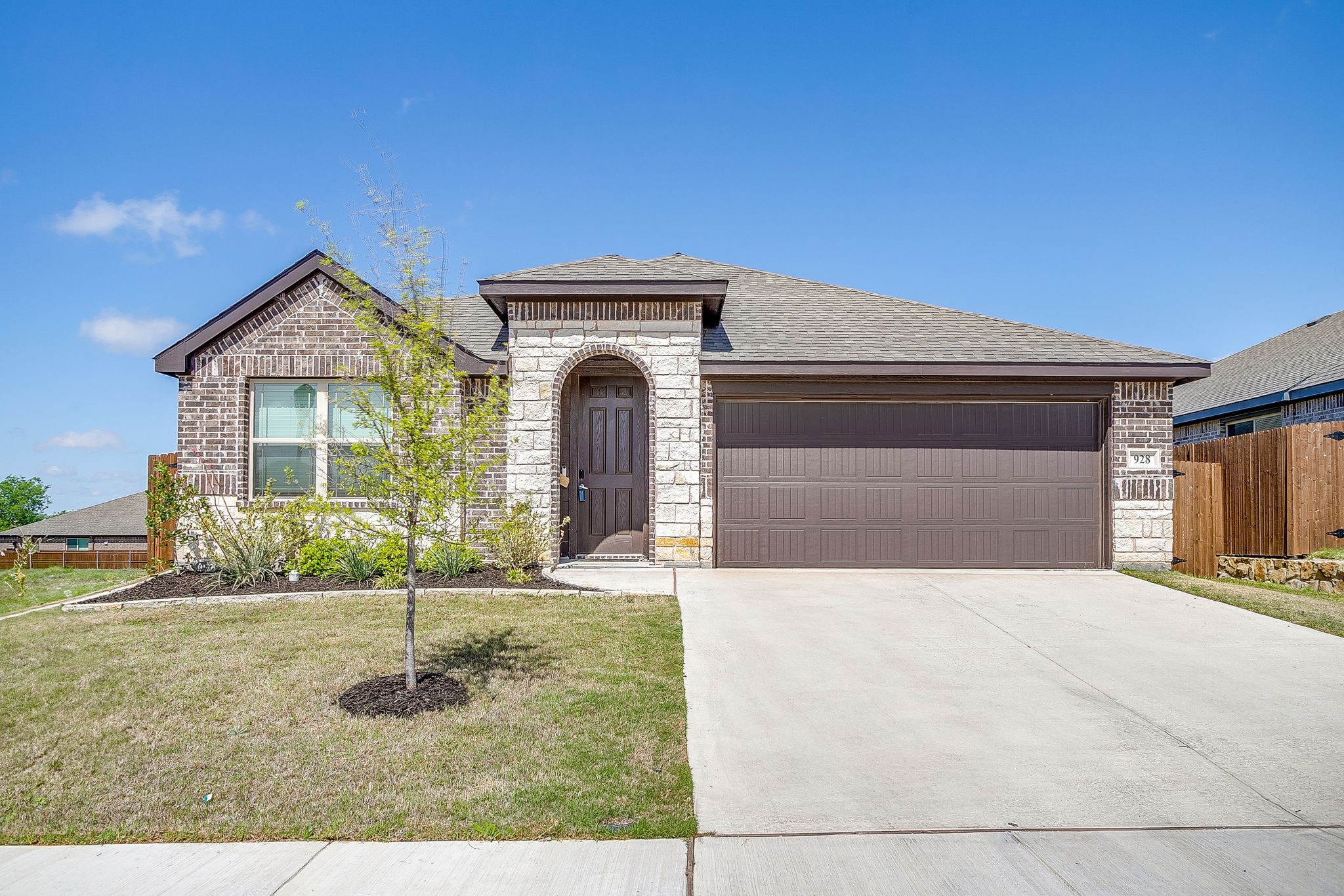928 Ridgehurst Drive Godley TX 76044